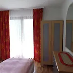 Lägenhet Gollrad 1 *